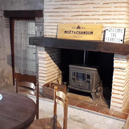 펜션 Meric Dolmayrac